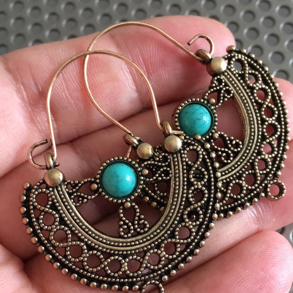 🖤NEW earrings - Picture 4 of 10